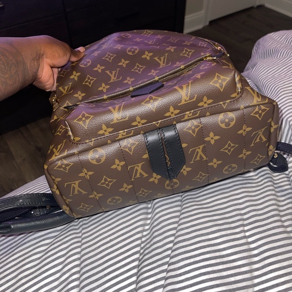LOUIS VUITTON PALM SPRINGS MM main image 7